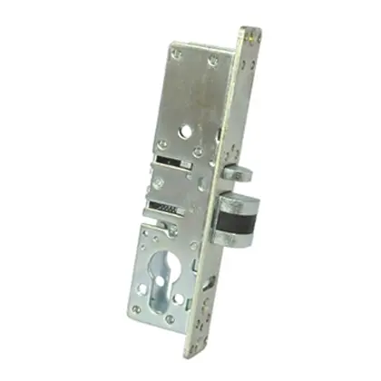 Dead latch swing door lock with european cylinder locking 