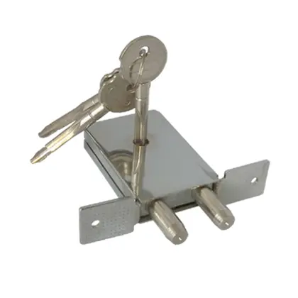 Roundbolt swing door lock 